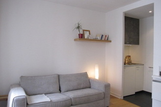 Apartment Paris 18° Rue Tholozé